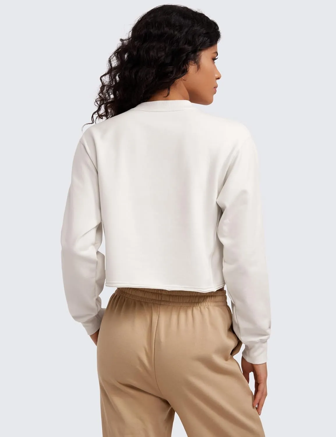 CRZ YOGA Womens Fleece Cropped Sweatshirts Crewneck Long Sleeve Double Raw Hem Workout Casual Pullover Tops