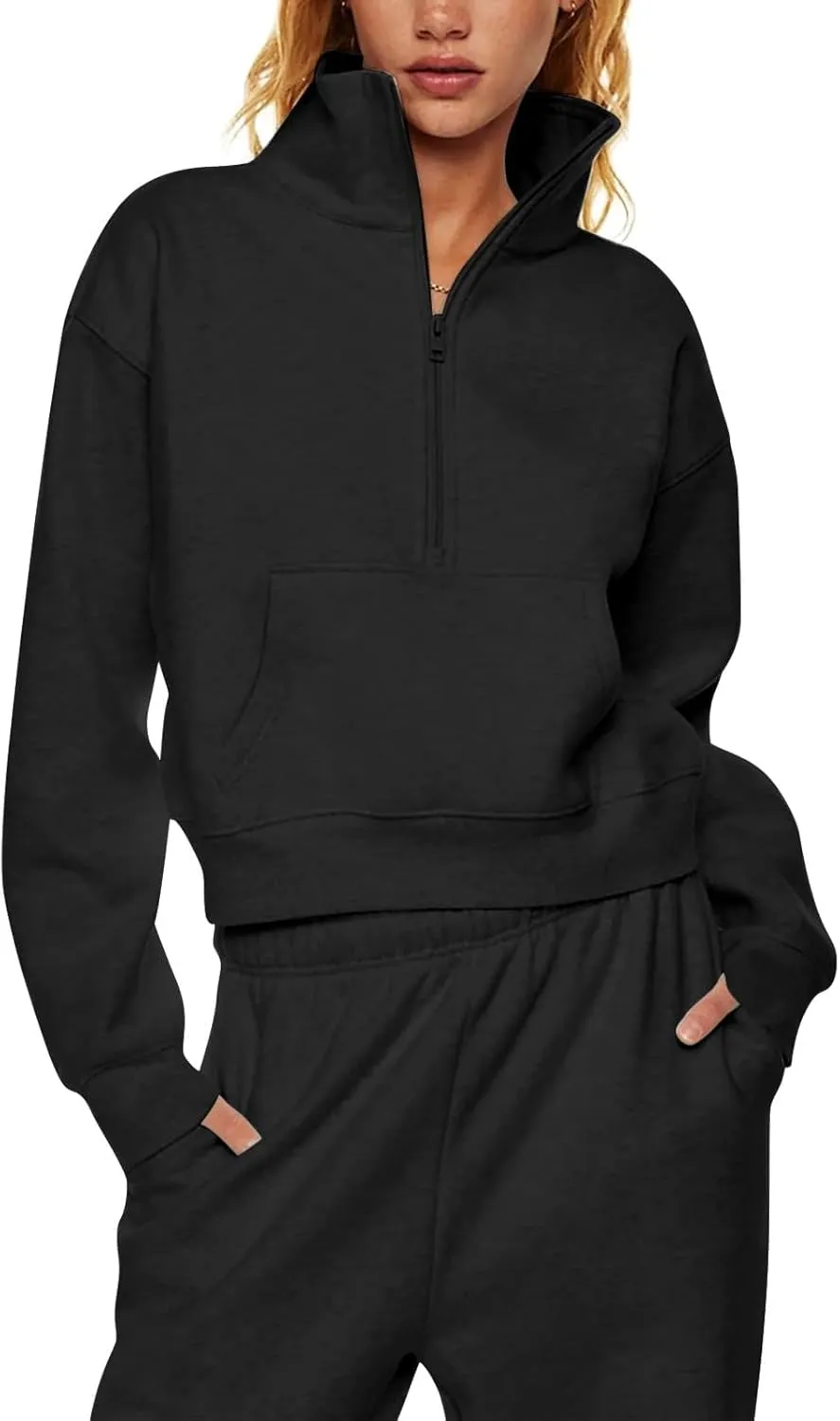 Half Zip Pullover Women Fleece Long Sleeve Cropped Sweatshirts with Thumb Holes Comfy Stand Collar Oversized Sweaters