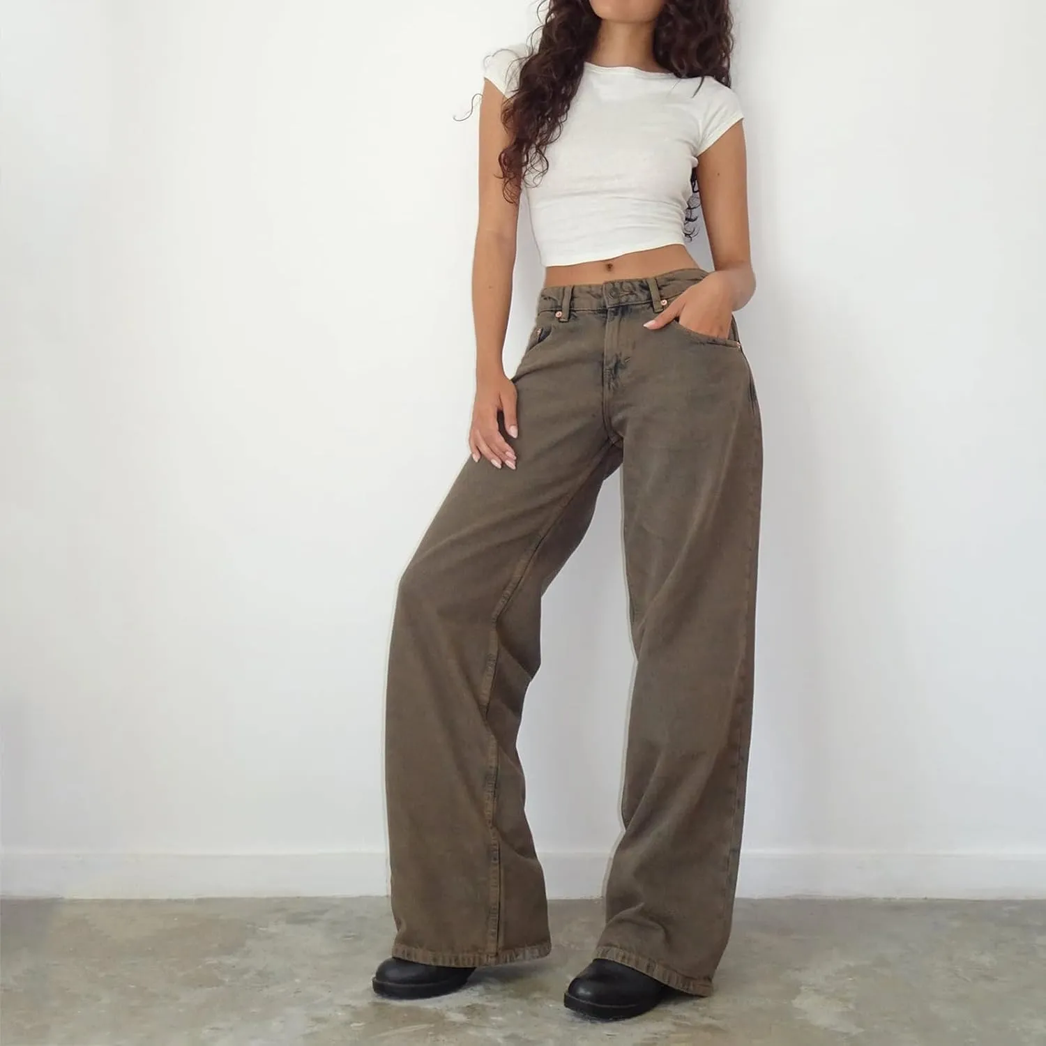 Karwuiio Baggy Jeans for Woman Y2k Wide Leg Low Rise Denim Jeans Casual Straight Leg Loose Jeans Trousers