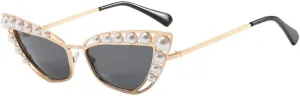Luxury Fashion Pearl Metal Frame Cat Eye Sunglasses for Women Trendy Women Sun Glasses