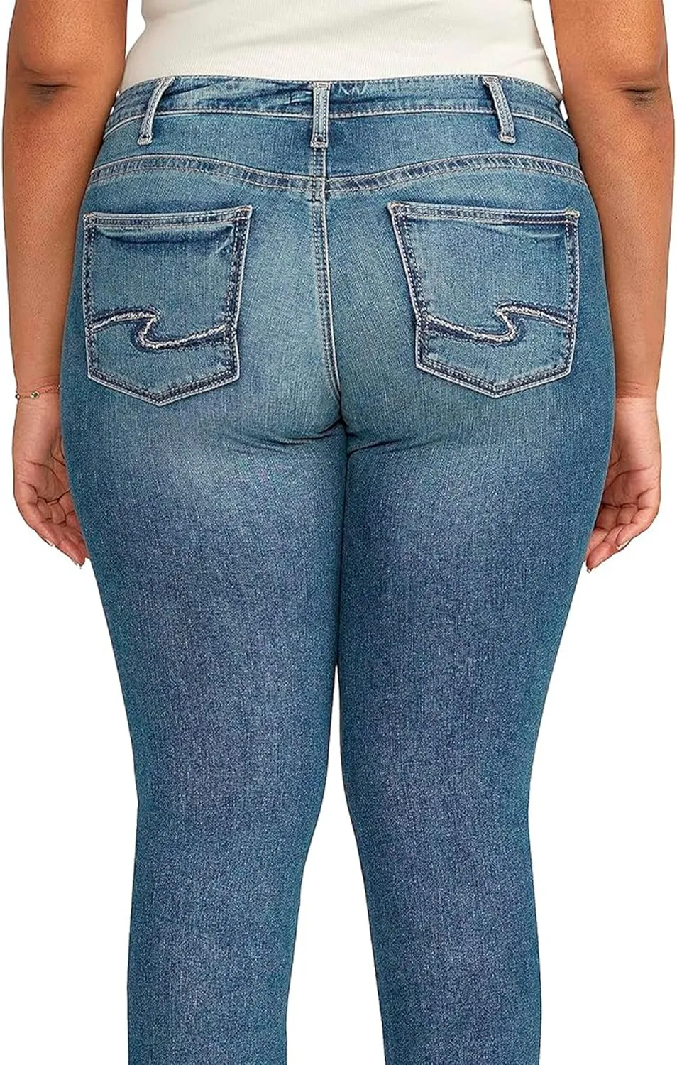 Silver Jeans Co. Women's Plus Size Britt Low Rise Curvy Fit Straight Leg Jeans