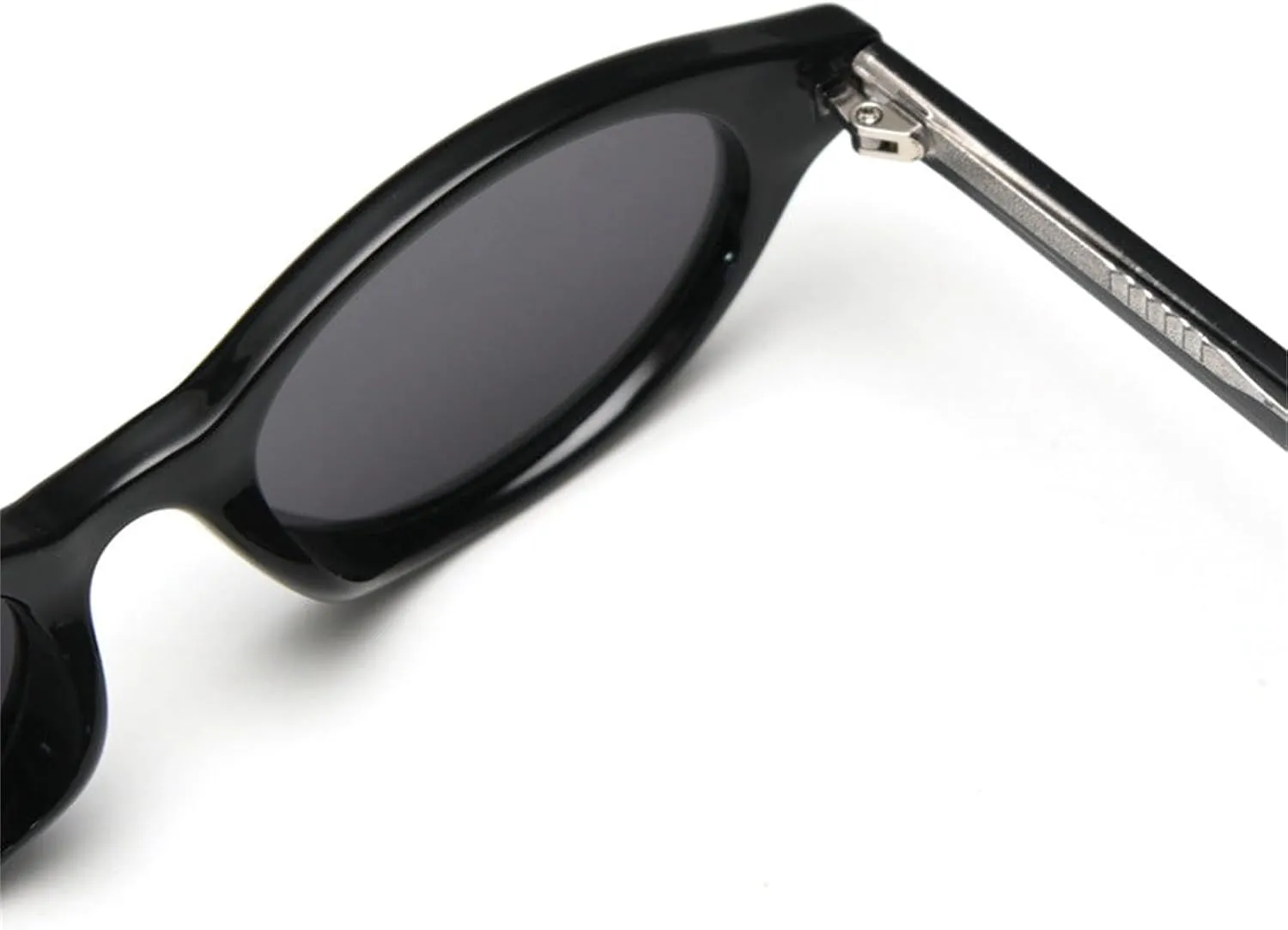 willochra Fashion Small Polarized Cat Eye Sunglasses Women Fashion Gradient Shades UV400 Vintage Rivets Men Sun Glasses