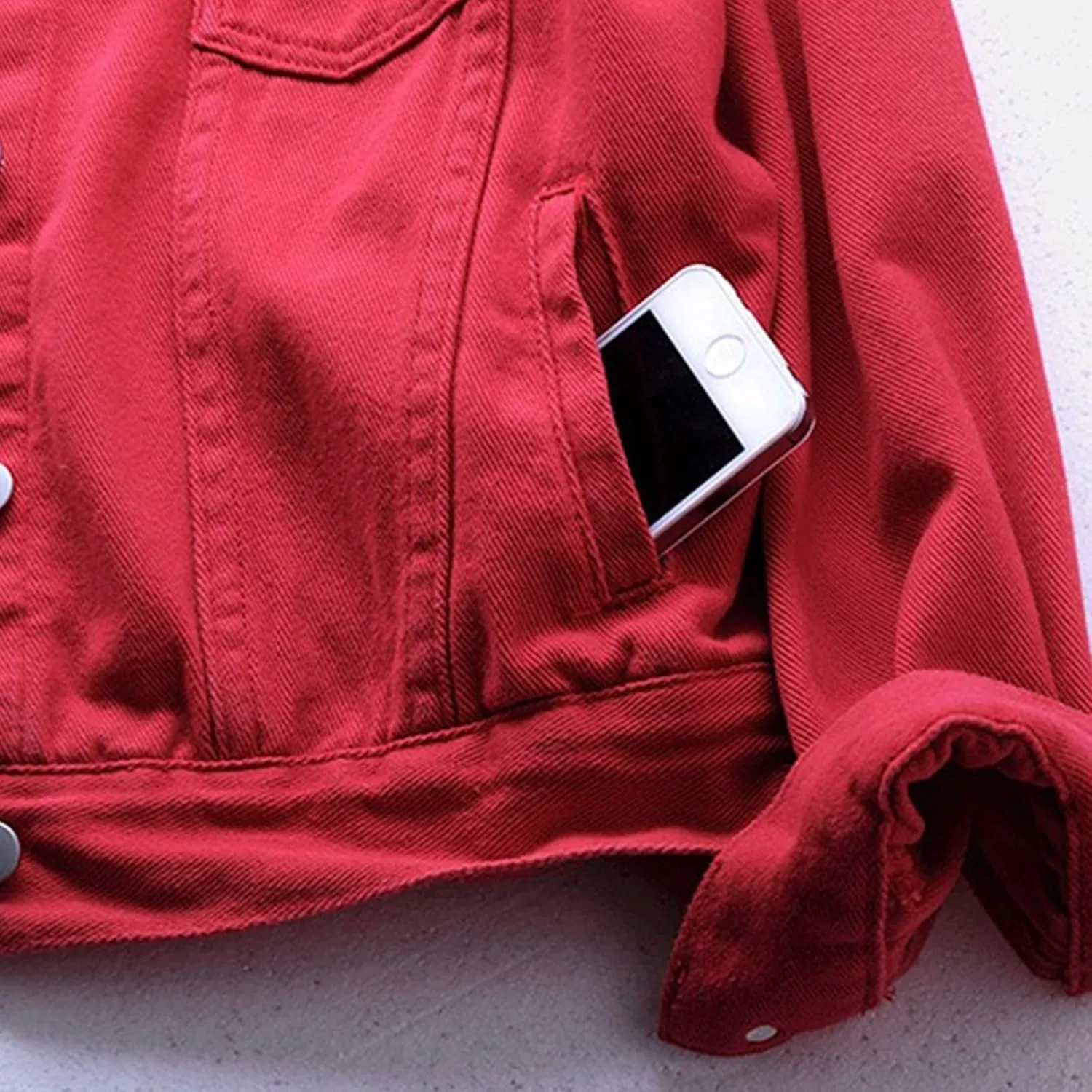 Womens Cropped Denim Jackets 2024 Trendy Button Up Shacket Fall Spring Long Sleeve Jean Coats Retro Petite Denim Coat